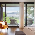 Strandhotel *
