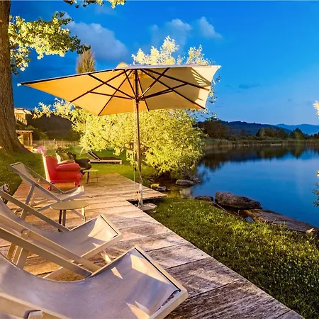 Strandhotel Hotel *