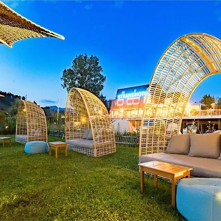 Strandhotel *